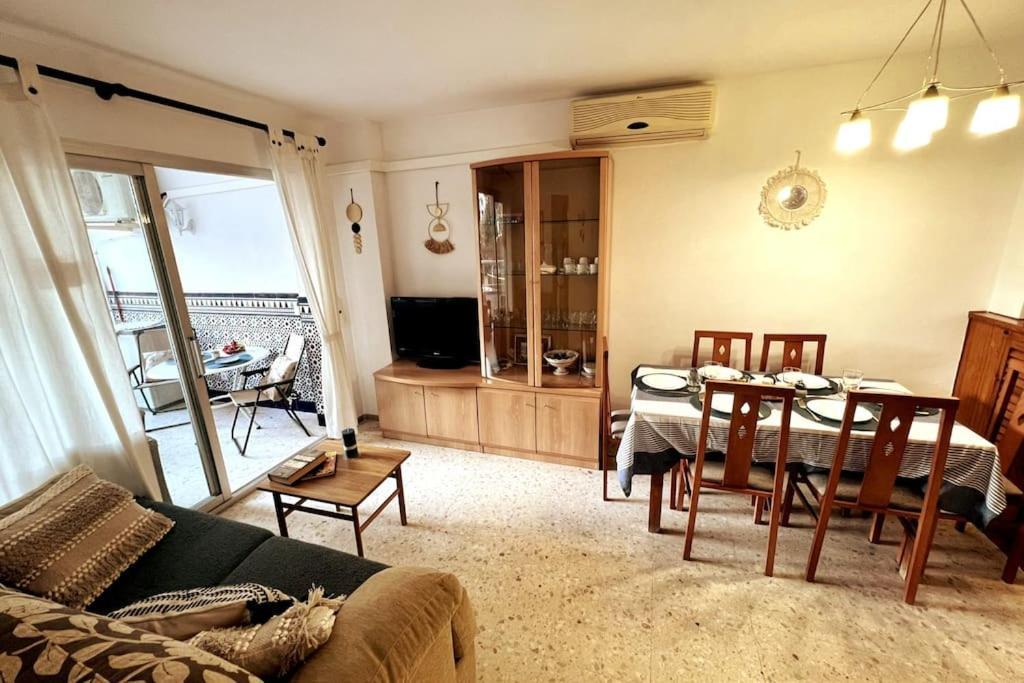 Azul 2 Bedroom Apartment In Salou Tarragona Exterior photo